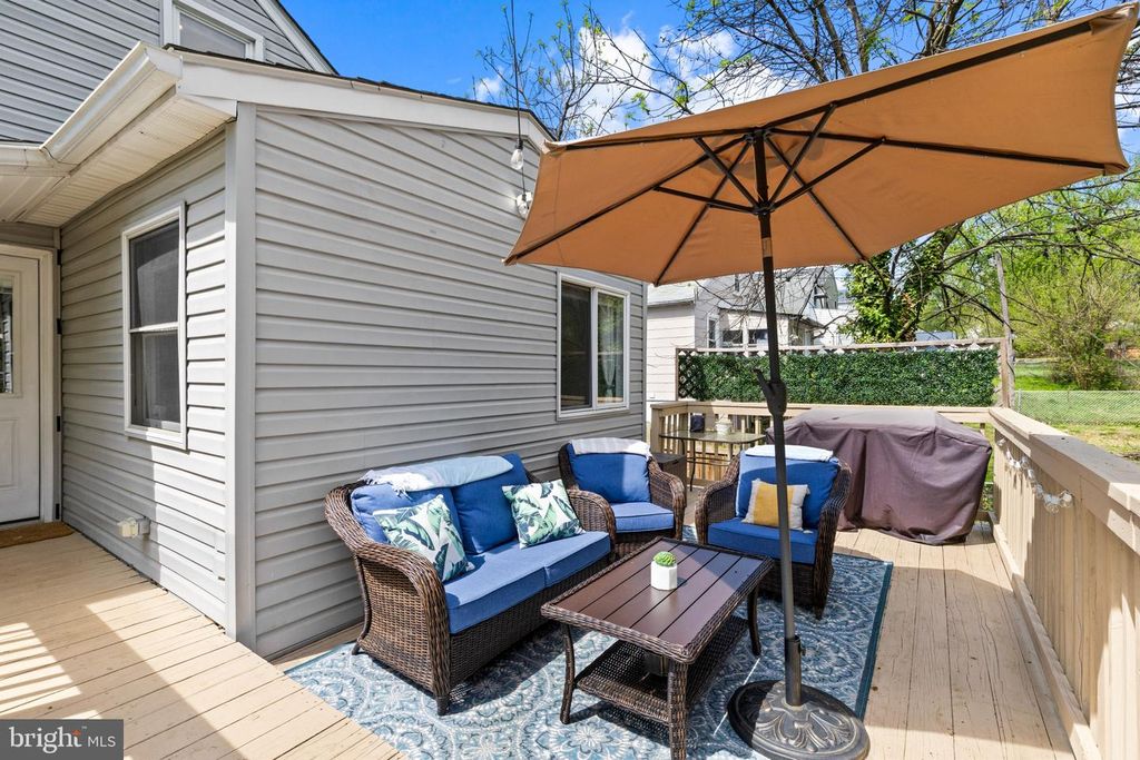 Image 31 of property listing at 5823 WESTWOOD AVE, Baltimore, MD 21206