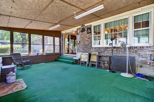 109 Two Wood Court, Summerville, SC 29483