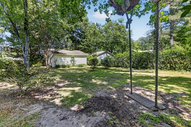 109 Two Wood Court, Summerville, SC 29483