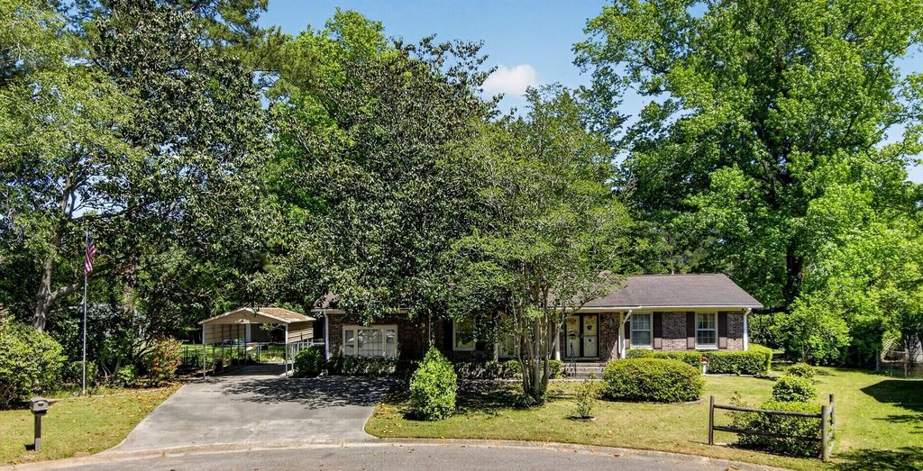 109 Two Wood Court, Summerville, SC 29483
