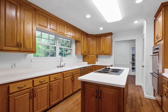 8313 Springfield Road, Soddy Daisy, TN 37379