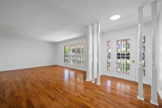 8313 Springfield Road, Soddy Daisy, TN 37379
