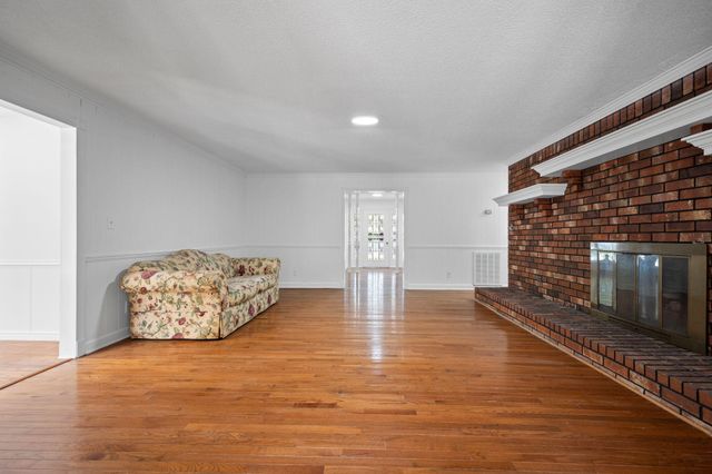 8313 Springfield Road, Soddy Daisy, TN 37379