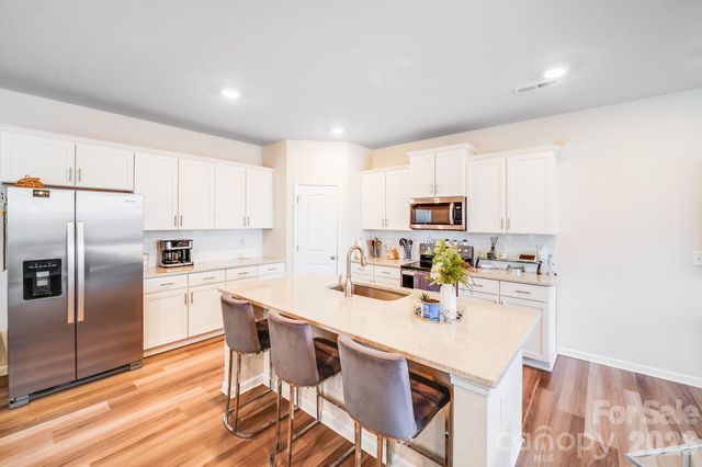 418 Kenwood View, Indian Trail, NC 28079