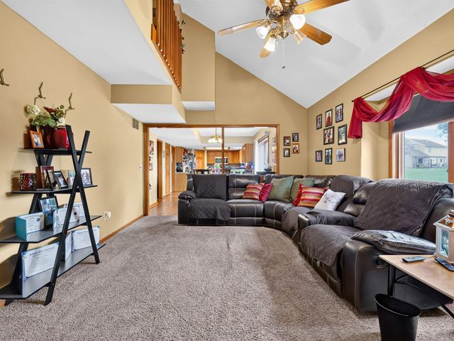 815 Hempford Place, Fort Wayne, IN 46819