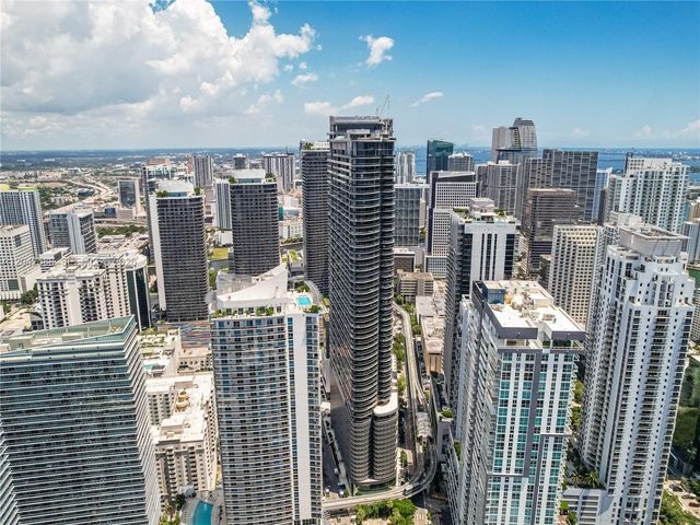 1000 Brickell Plaza 2402, Miami, FL 33131