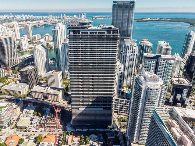 1000 Brickell Plaza 2402, Miami, FL 33131