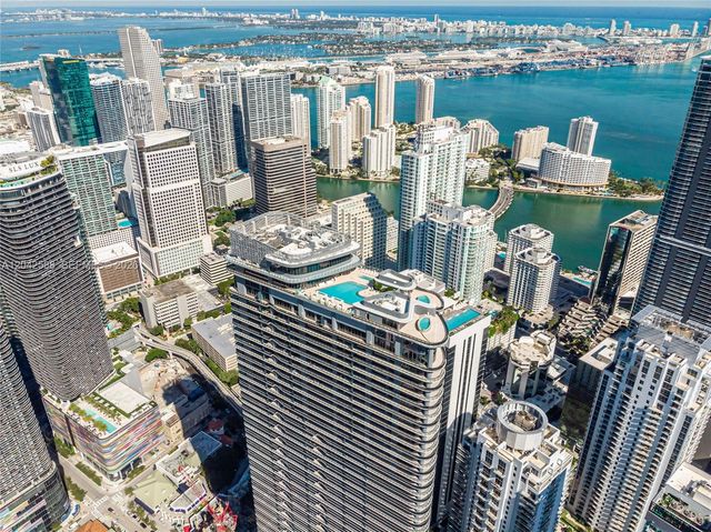1000 Brickell Plaza 2402, Miami, FL 33131