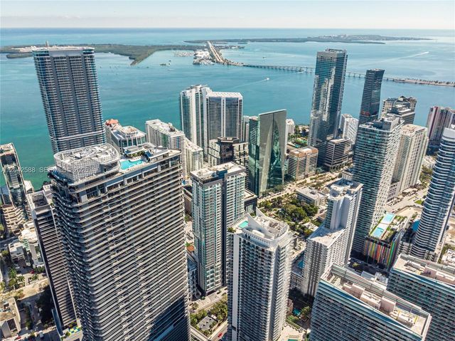 1000 Brickell Plaza 2402, Miami, FL 33131