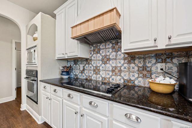 14526 John David, Helotes, TX 78023