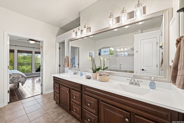 14526 John David, Helotes, TX 78023