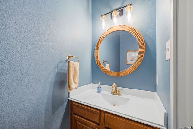 14526 John David, Helotes, TX 78023