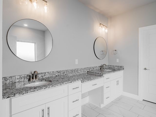 1421 Blue Moon Road, Centerton, AR 72719