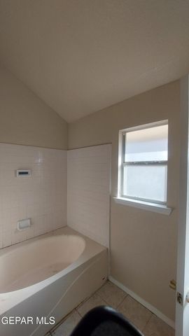 7744 LUZ DE CAMINO Way, El Paso, TX 79912