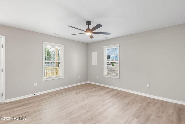 1306 Fisher Street, Morehead City, NC 28557