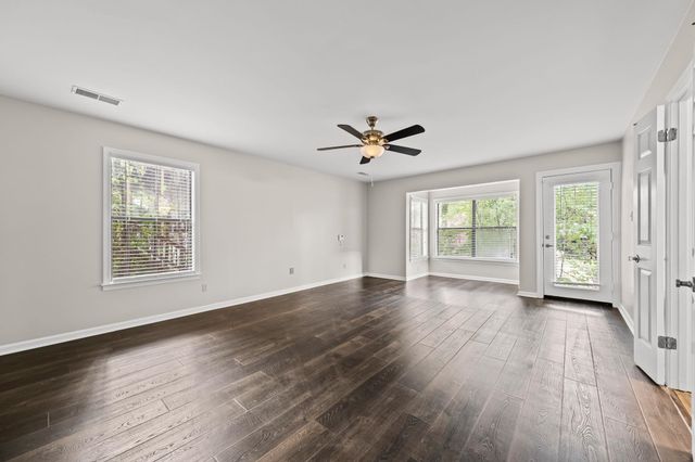4071 CEDAR POINT RD, Lakeland, TN 38002