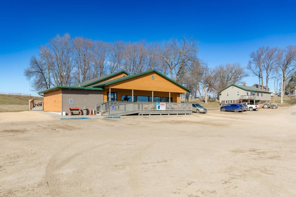 35032 Clear Lake Lane, Le Center, MN 56057 — photo 2