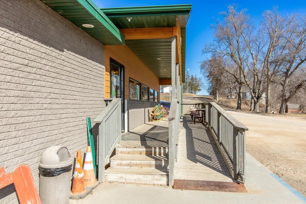 35032 Clear Lake Lane, Le Center, MN 56057 — photo 4
