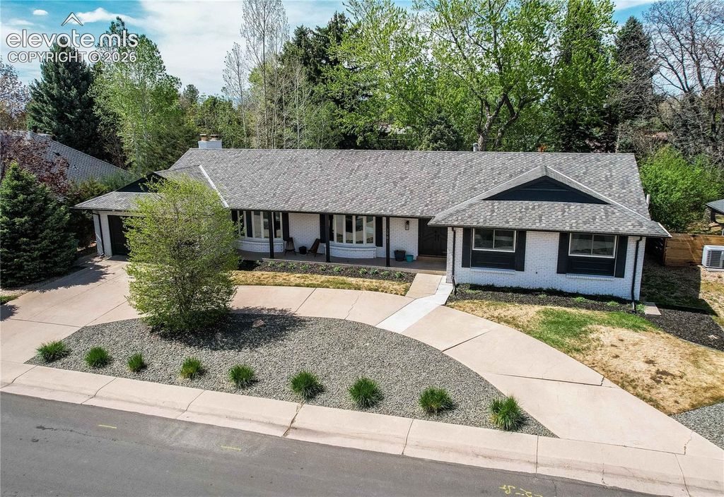 3981 S Hillcrest Drive, Denver, CO 80237 — photo 3