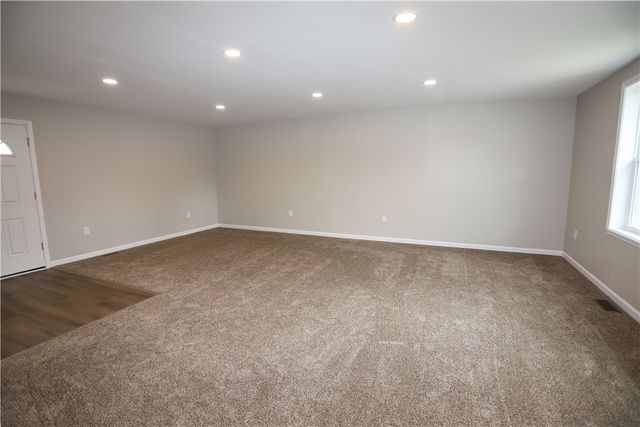 1172 Fifth Street, North Huntingdon, PA 15692
