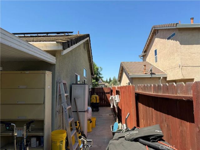 7050 Prestwick, Riverbank, CA 95367