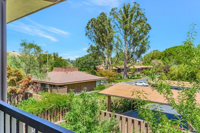 934 Lea Dr, San Rafael, CA 94903