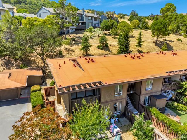 934 Lea Dr, San Rafael, CA 94903