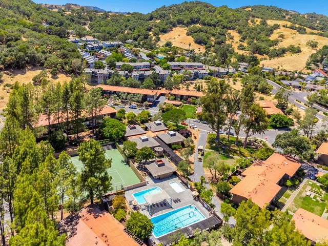 934 Lea Dr, San Rafael, CA 94903