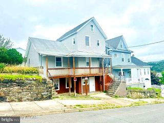 21 CLAY STREET, Tamaqua, PA 18252
