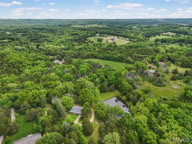 5436 Grosswiler Lane, Hillsboro, MO 63050