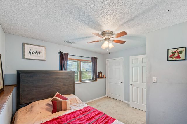 613 NE 7th Street, Grimes, IA 50111