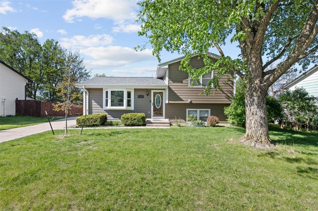 613 NE 7th Street, Grimes, IA 50111