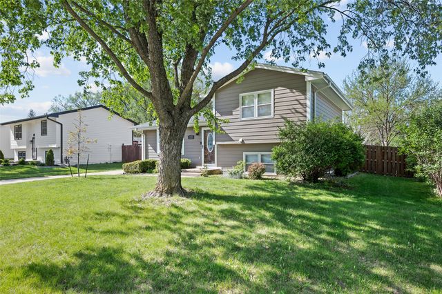 613 NE 7th Street, Grimes, IA 50111