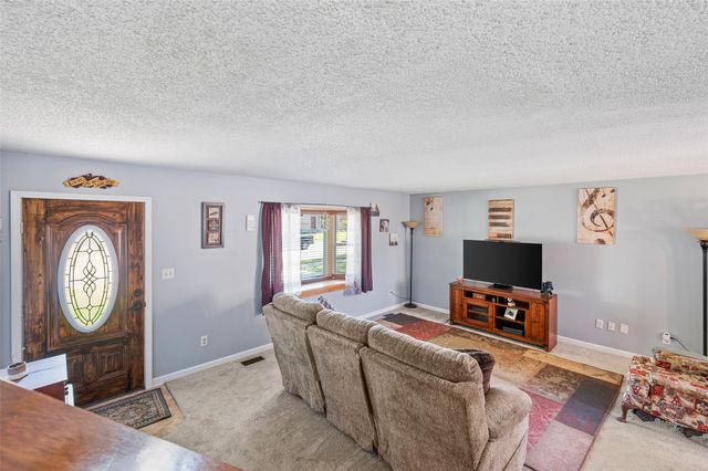 613 NE 7th Street, Grimes, IA 50111