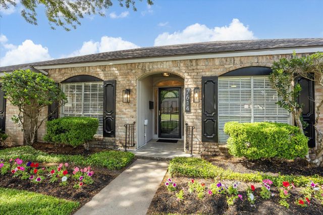 7614 Braesview Lane, Houston, TX 77071