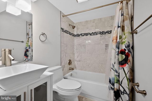 5128 H ST SE, Washington, DC 20019