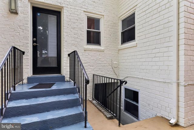 5128 H ST SE, Washington, DC 20019