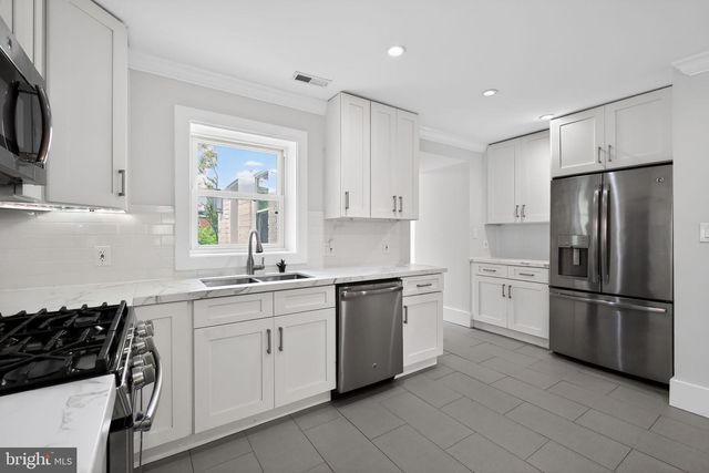 5128 H ST SE, Washington, DC 20019