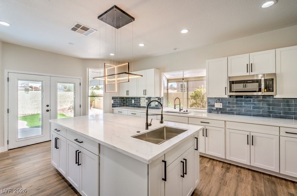 290 Francisco Street, Henderson, NV 89014