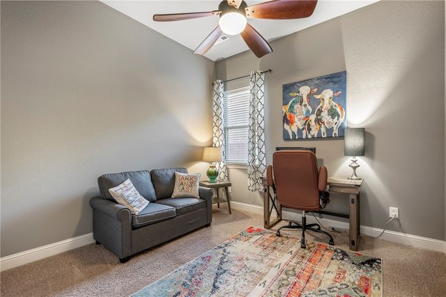 1404 SW Wisteria Avenue, Bentonville, AR 72713