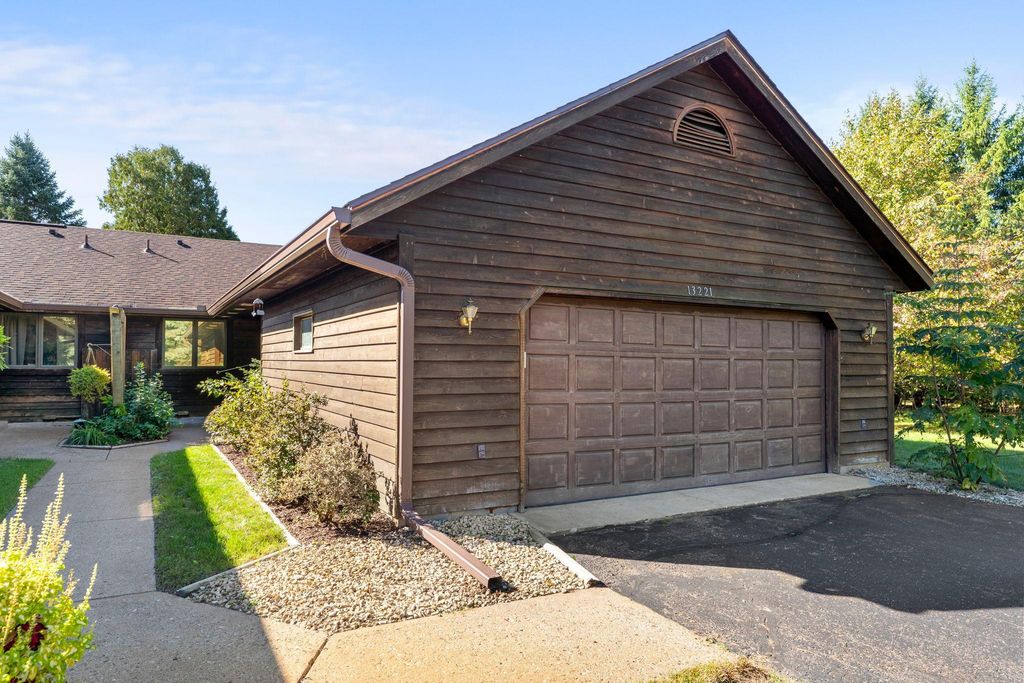 13221 285th Avenue NW, Zimmerman, MN 55398 — photo 2