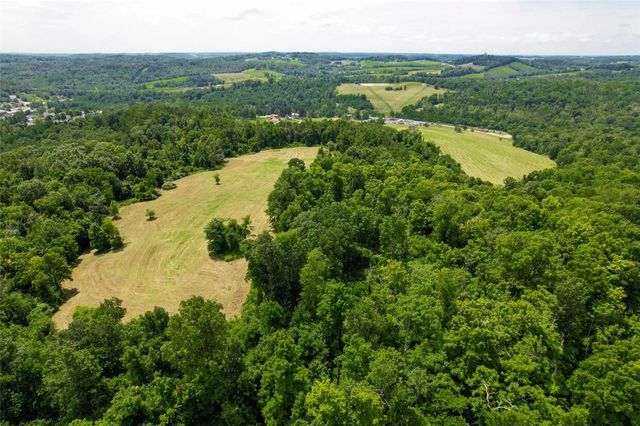 16 Petricca, Smith, PA 15021