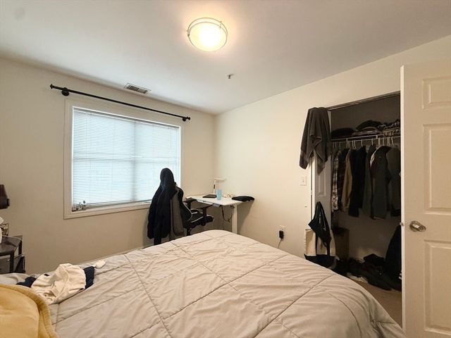 660 Cambridge St 302, Cambridge, MA 02141