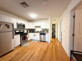 660 Cambridge St 302, Cambridge, MA 02141