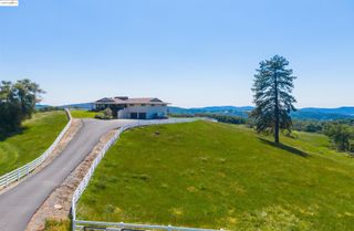 9325 Fraguero, Sonora, CA 95370