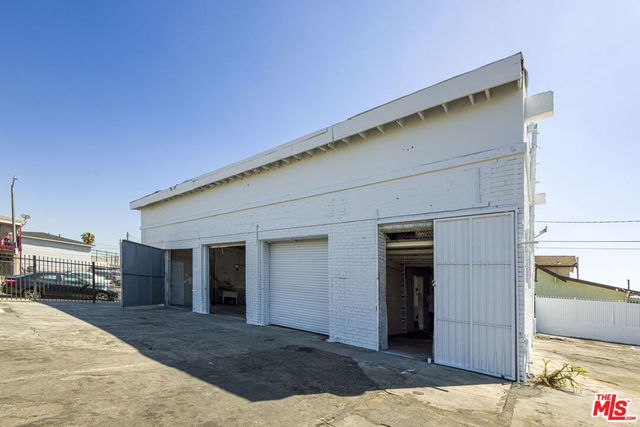 110 E 62nd Street, Los Angeles, CA 90003