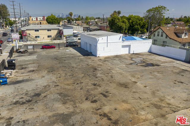 110 E 62nd Street, Los Angeles, CA 90003