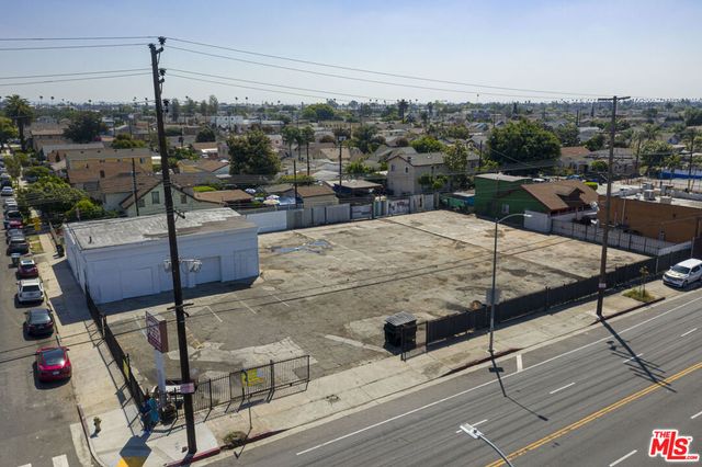110 E 62nd Street, Los Angeles, CA 90003