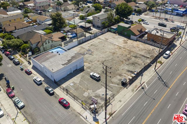 110 E 62nd Street, Los Angeles, CA 90003