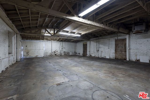 110 E 62nd Street, Los Angeles, CA 90003